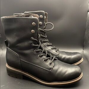 BOC Womens Carter Boot Size 9